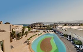 Kouros Art Hotel - Designed For Adults